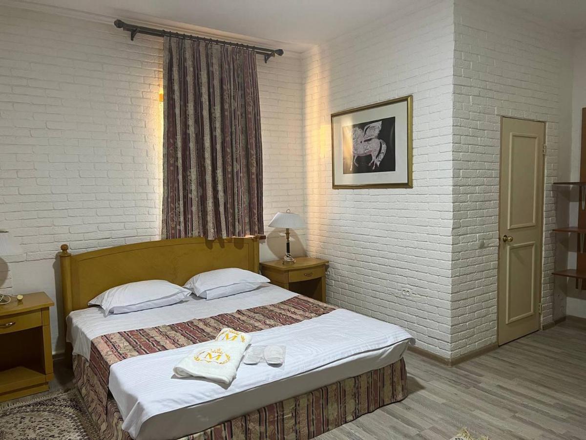 Marakand Palace Tashkent Hotel Esterno foto